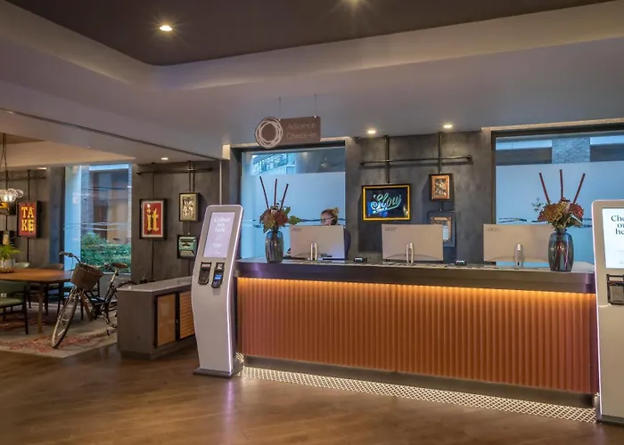 Clayton Hotel City Of London